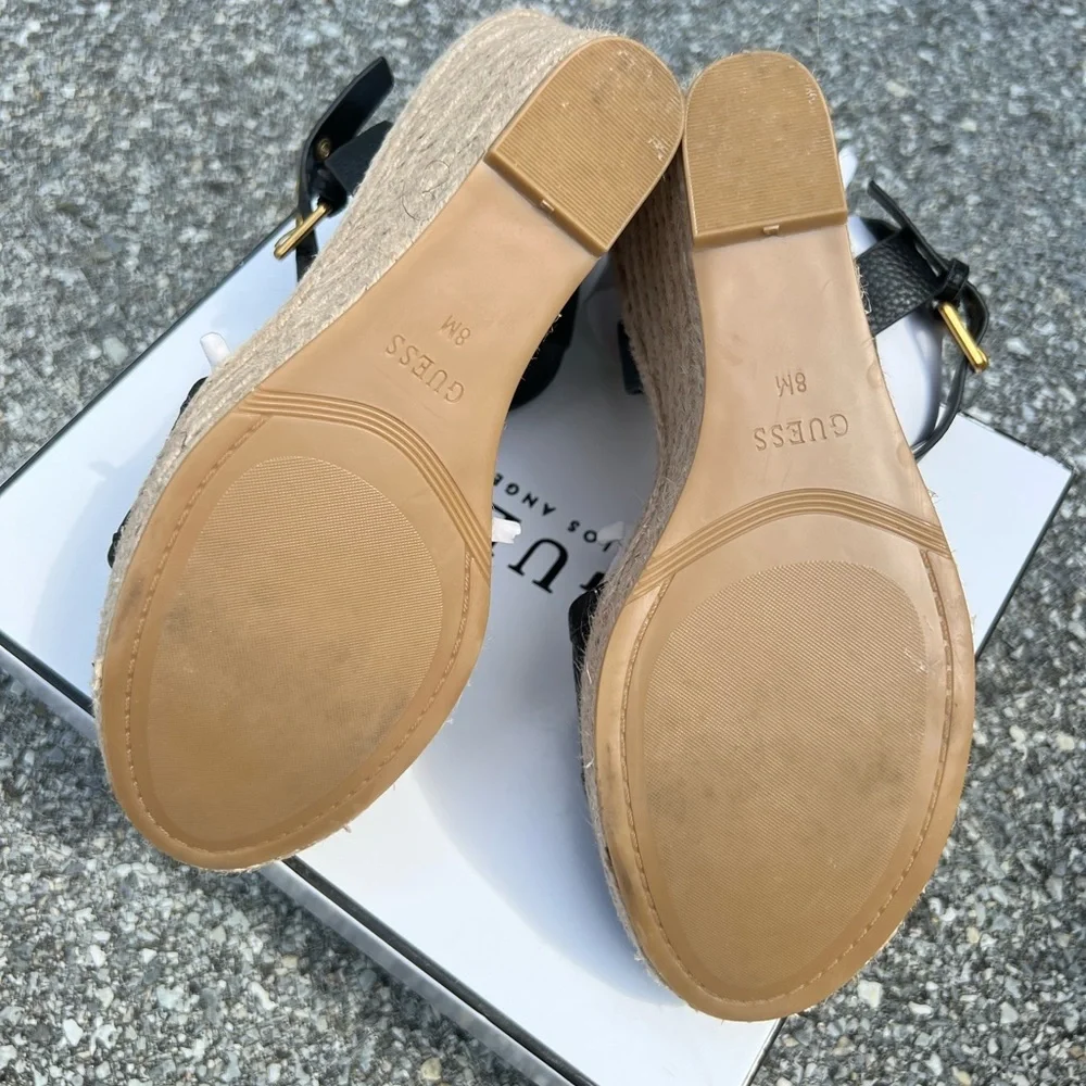 🖤🖤 Used like new Guess Hisley Espadrille Wedge Sandal Black Size 8